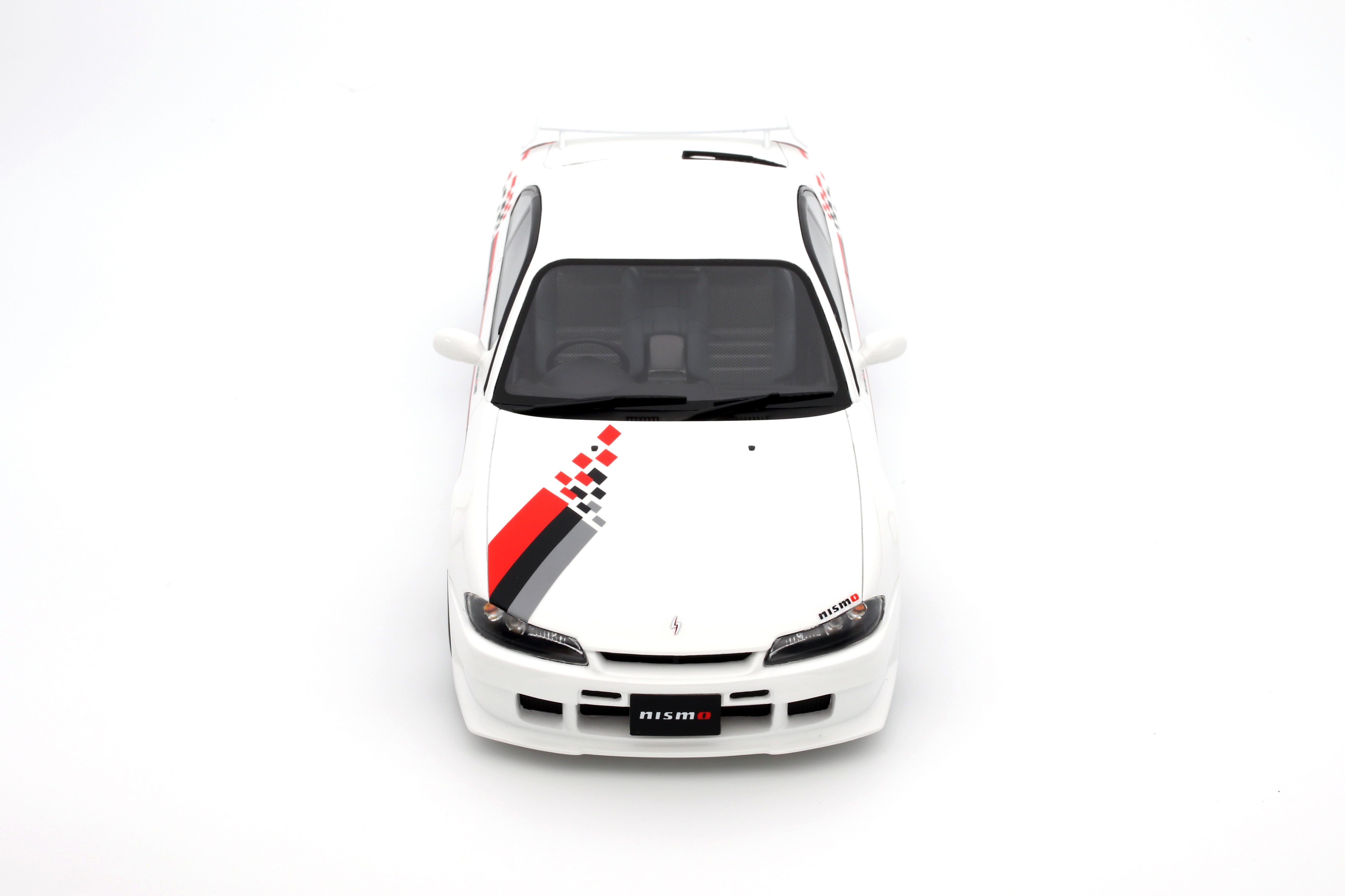 OttOmobile 1:18 NISSAN SILVIA SPEC-R NISMO AERO S15 WHITE