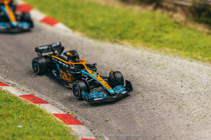 [Preorder] Tarmac Works 1:64 McLaren MCL36 Abu Dhabi Grand Prix 2022 Daniel Ricciardo