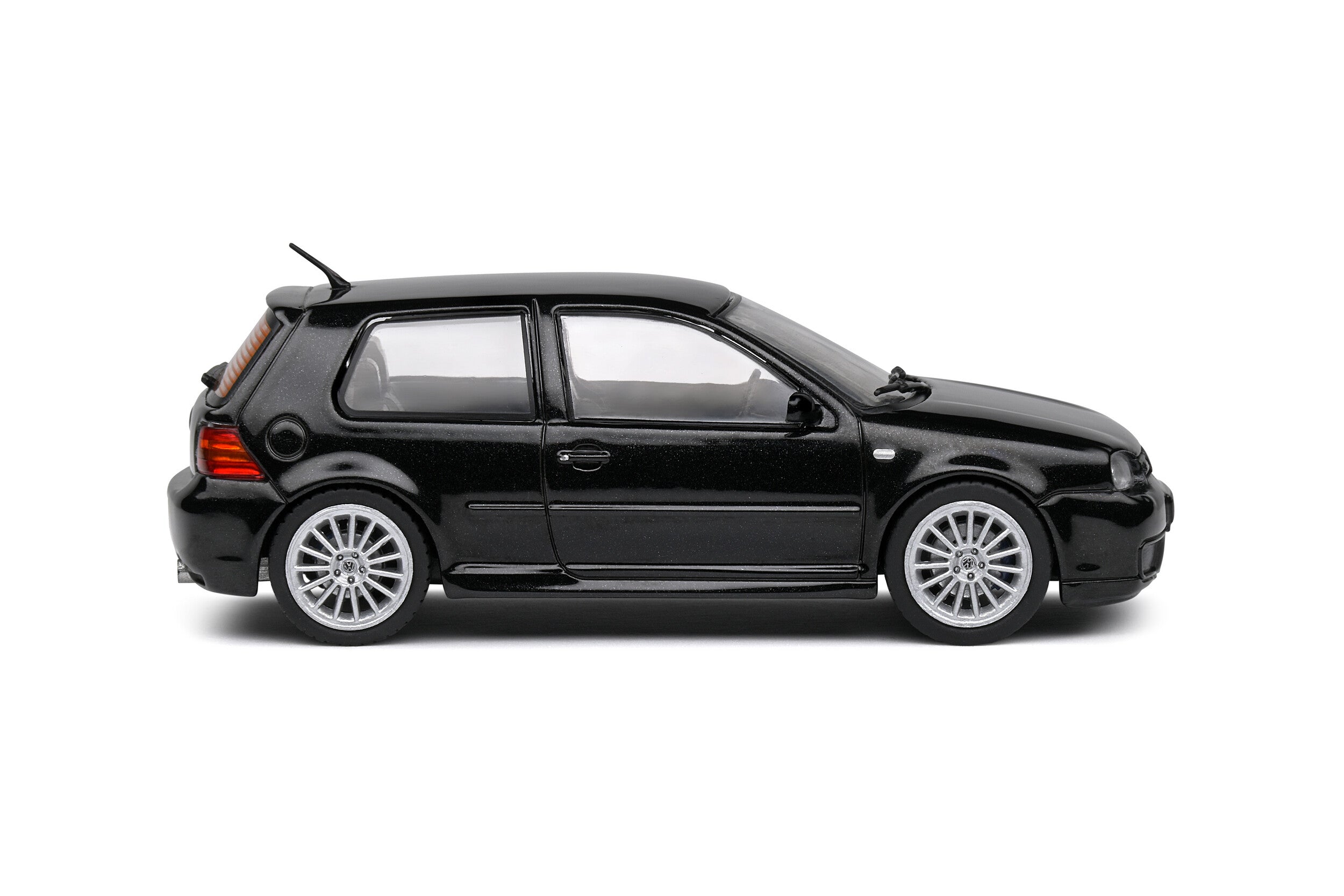 Solido 1:43 VOLKSWAGEN VW GOLF IV R32 BLACK 2003 – Horizon Diecast