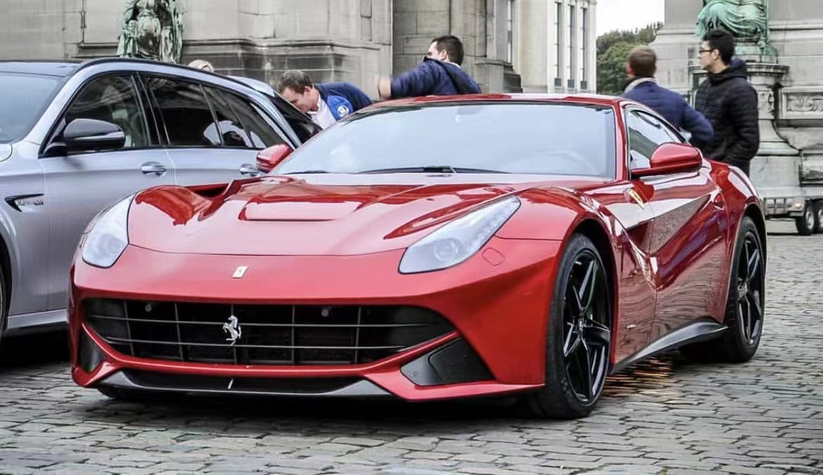 Ferrari F12 Berlinetta Red 1/18 by Hotwheels BCJ72 : Amazon