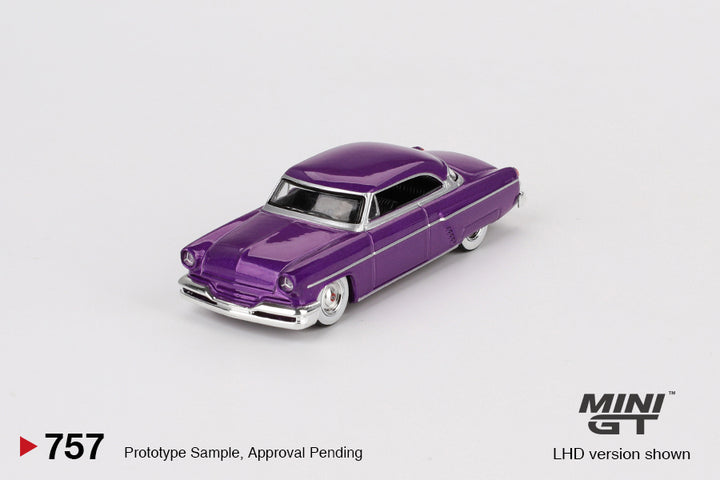 Mini GT 1:64 Lincoln Capri Hot Rod 1954 Purple Metallic MGT00757