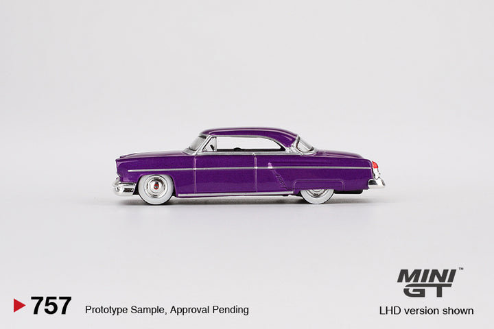 Mini GT 1:64 Lincoln Capri Hot Rod 1954 Purple Metallic MGT00757