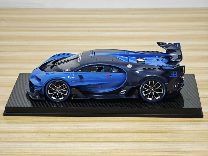 [Preorder] Runner 1:12 Bugatti Vision Gran Turismo - Carbon Fiber Blue