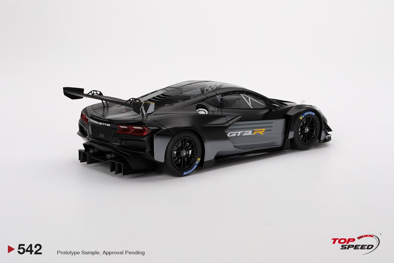 TRUESCALE MINIATURES 1/43 - CHEVROLET CORVETTE Z06 GT3 R - ROAD AMERICA TEST CAR TRUESCALE MINIATURES 1/43 - CHEVROLET CORVETTE Z06 GT3 R - ROAD AMERICA TEST CAR