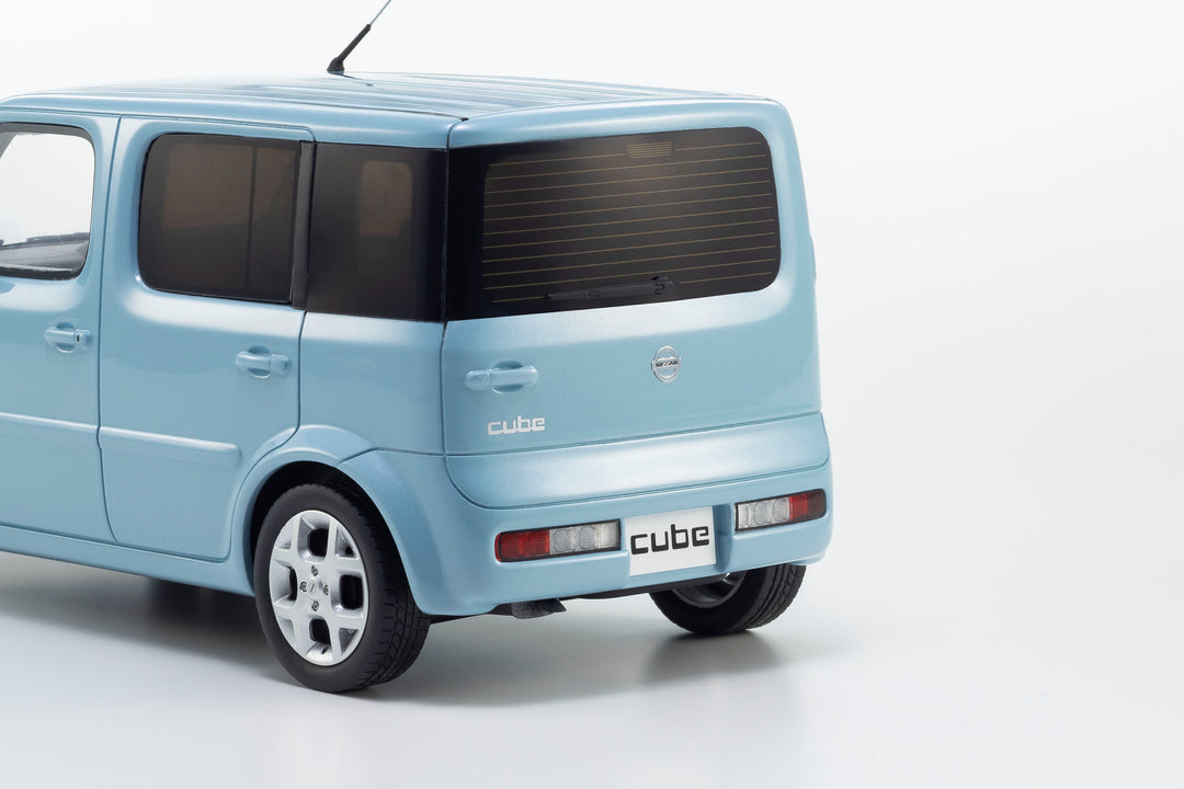 [Preorder] Kyosho 1:18 Nissan CUBE (Air Blue)