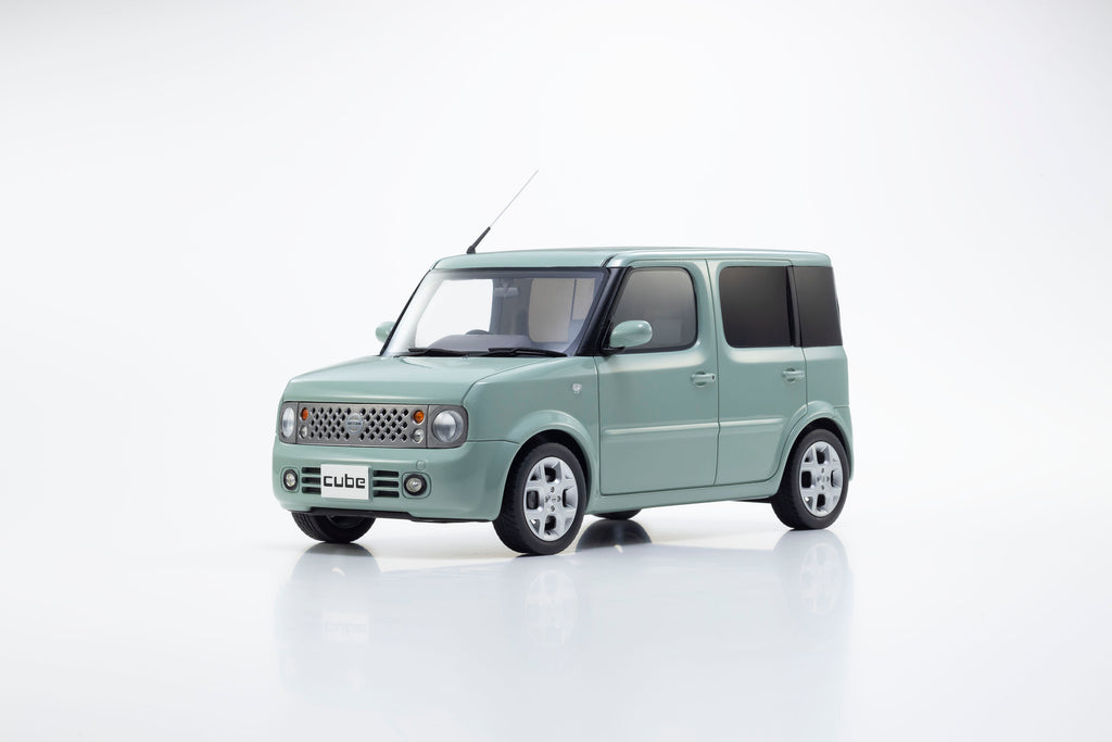 Kyosho 1:18 Nissan CUBE (Aqua Mint) – Horizon Diecast
