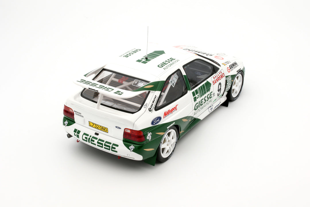 [Preorder] OttO 1:18 FORD ESCORT RS COSWORTH GR.A WHITE B. THIRY SAN REMO 1994 OT1038