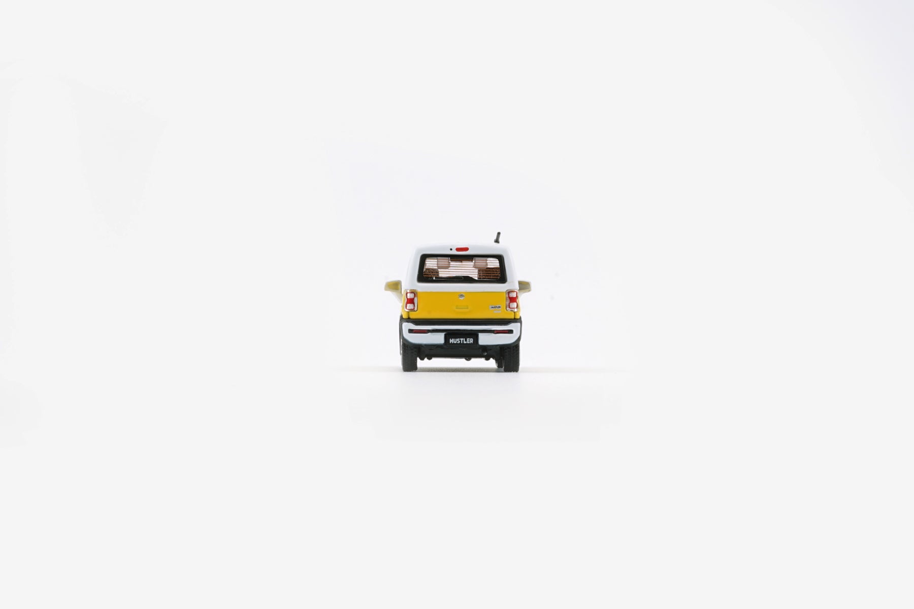 BM Creations 1:64 Suzuki 2019 Hustler -Active Yellow /White Top