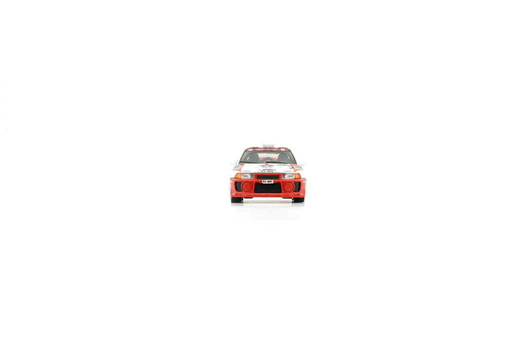 [Preorder] BM Creations 1:64 Mitsubishi Lancer EVO V Group A -1998 Catalunya Rally 64B0409