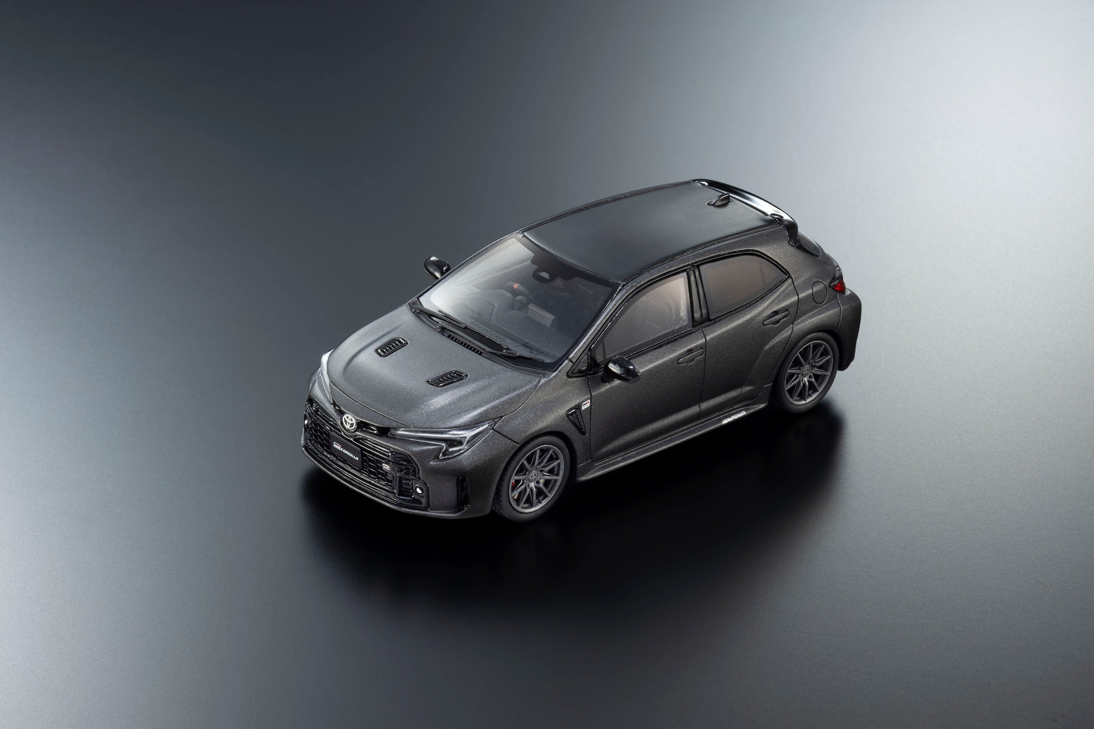Kyosho 1:43 Toyota GR Corolla MORIZO Edition (Gray