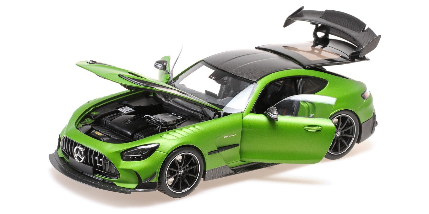 MINICHAMPS 1:18 MERCEDES-AMG GT BLACK SERIES 2021 Matte Green