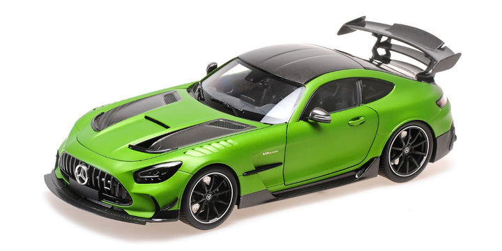 [Preorder] MINICHAMPS 1:18 MERCEDES-AMG GT BLACK SERIES 2021 Matte Green Metallic