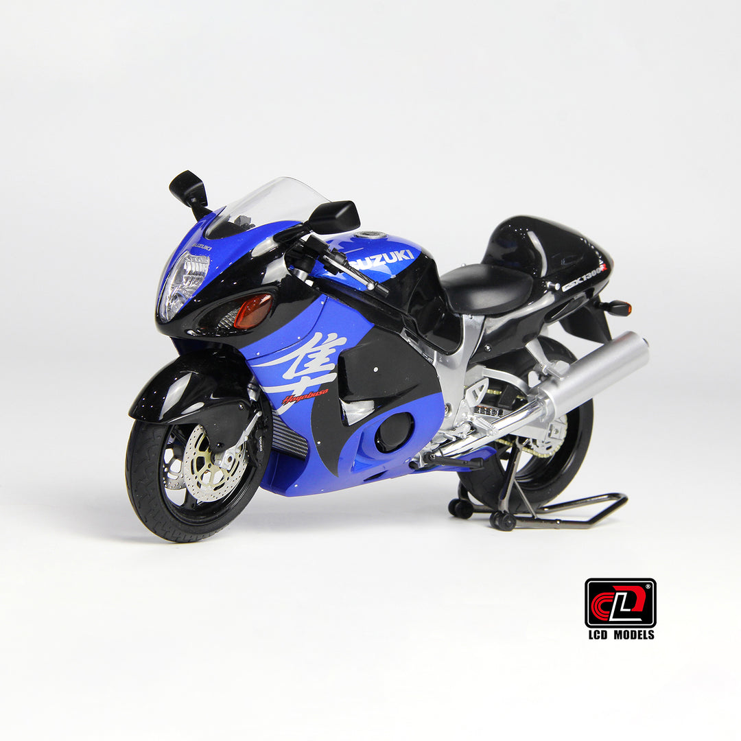 Reproduction Hayabusa 2001 Bleu Noir Modèle Moto LCD Models Suzuki GSX 1300R Hayabusa 2001 Bleu & Noir - Échelle 1/12 - Métal Peint Reproduction Hayabusa 2001 Bleu Noir Modèle Moto LCD Models Suzuki GSX 1300R Hayabusa 2001 Bleu & Noir - Échelle 1/12 - Métal Peint