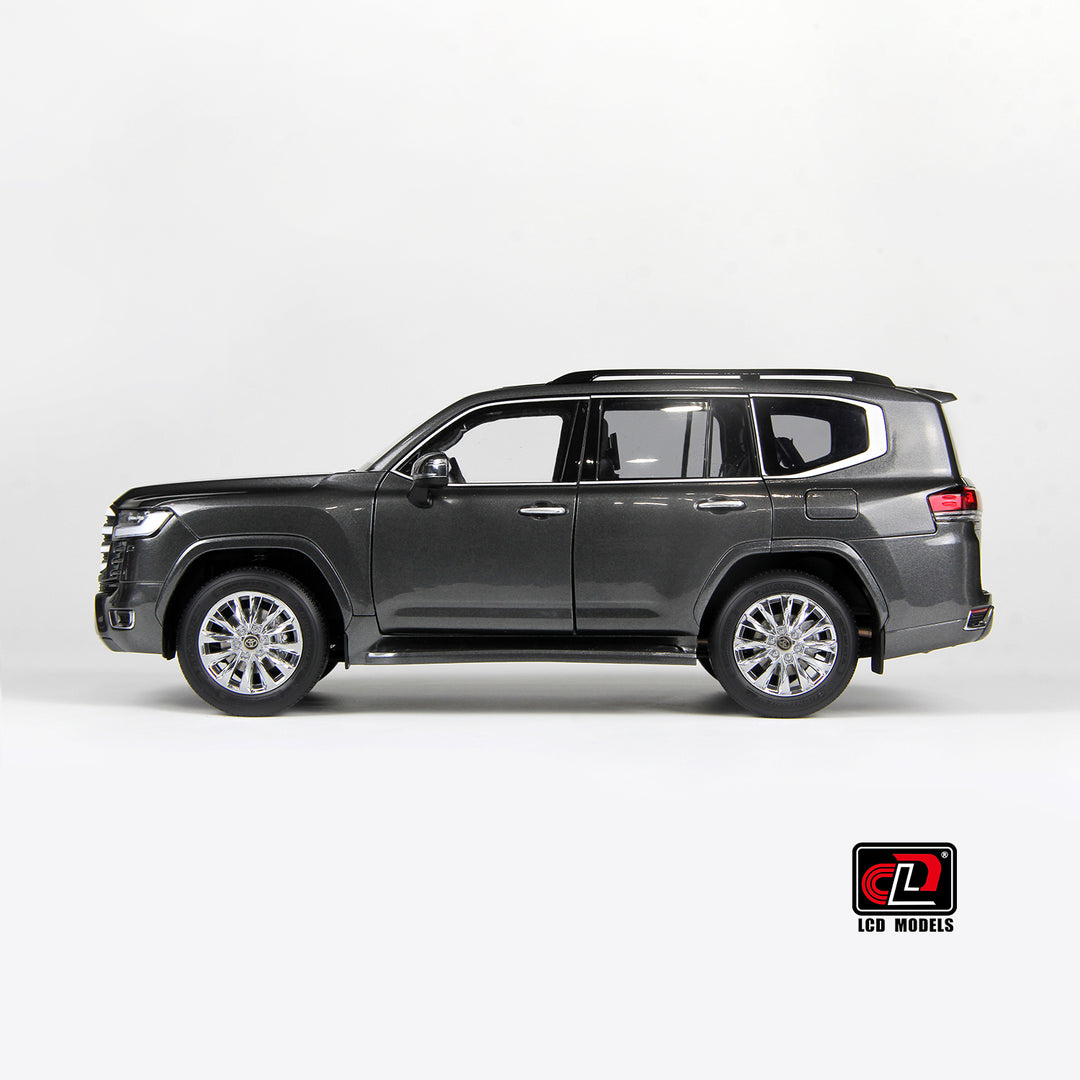 [Preorder] LCD 1:18 Toyota Land Cruiser LC300 ZX (5 Colours)