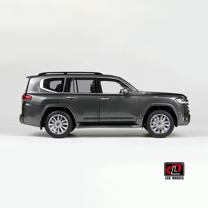 [Preorder] LCD 1:18 Toyota Land Cruiser LC300 ZX (5 Colours)