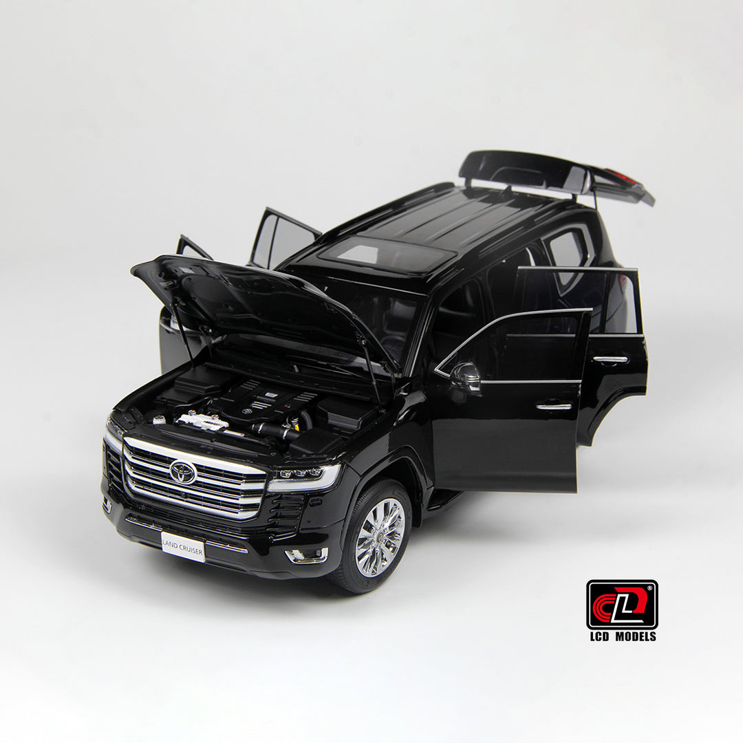 [Preorder] LCD 1:18 Toyota Land Cruiser LC300 ZX (5 Colours)