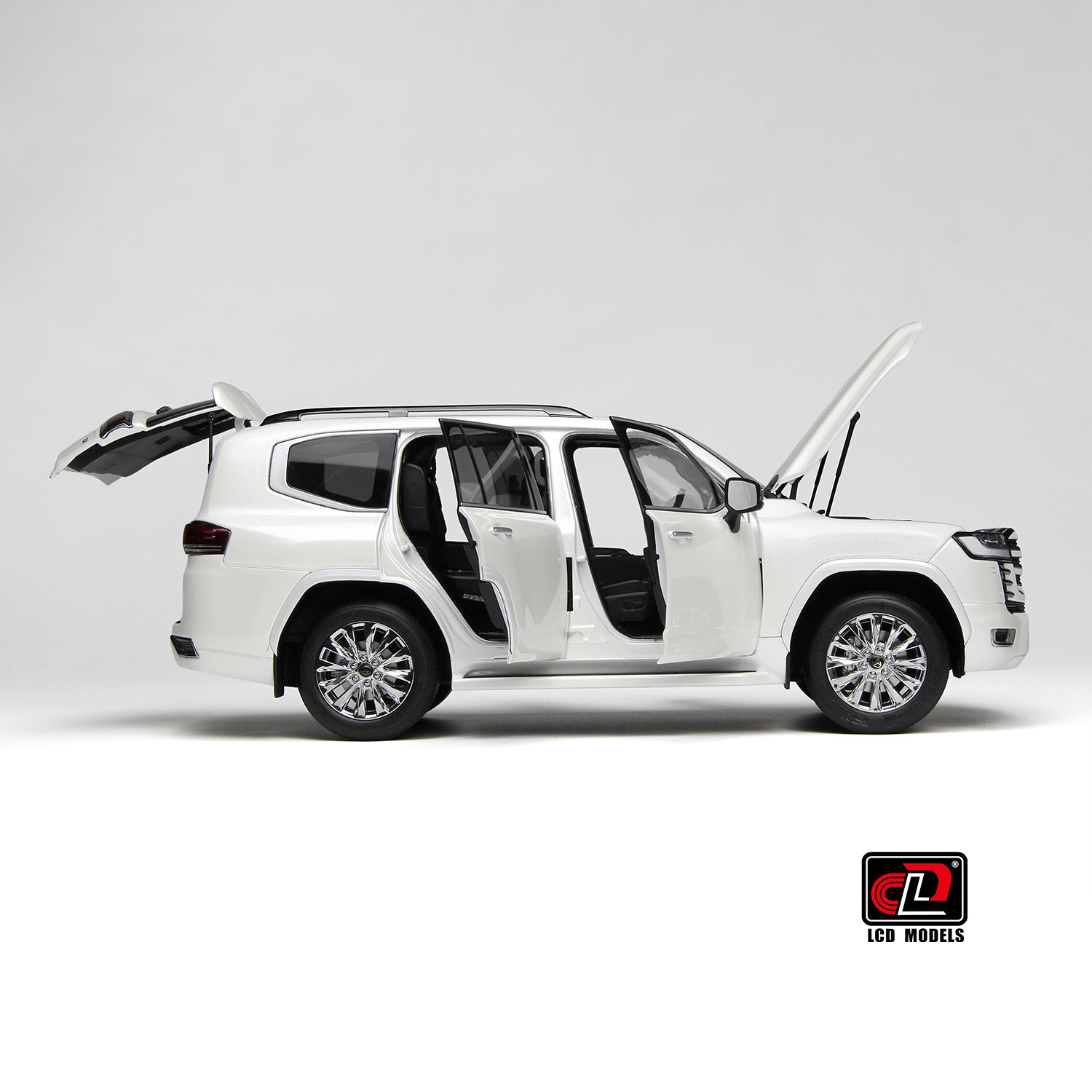 Preorder] LCD 1:18 Toyota Land Cruiser LC300 ZX (5 Colours