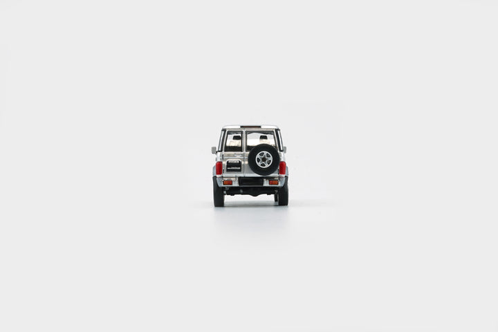 [Preorder] BM Creation 1:64 Toyota Land Cruiser LC76 - Silver