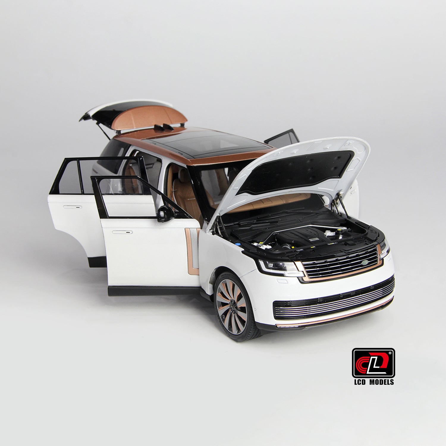 LCD 1:18 Land Rover Range Rover SV 2022 - White – Horizon Diecast