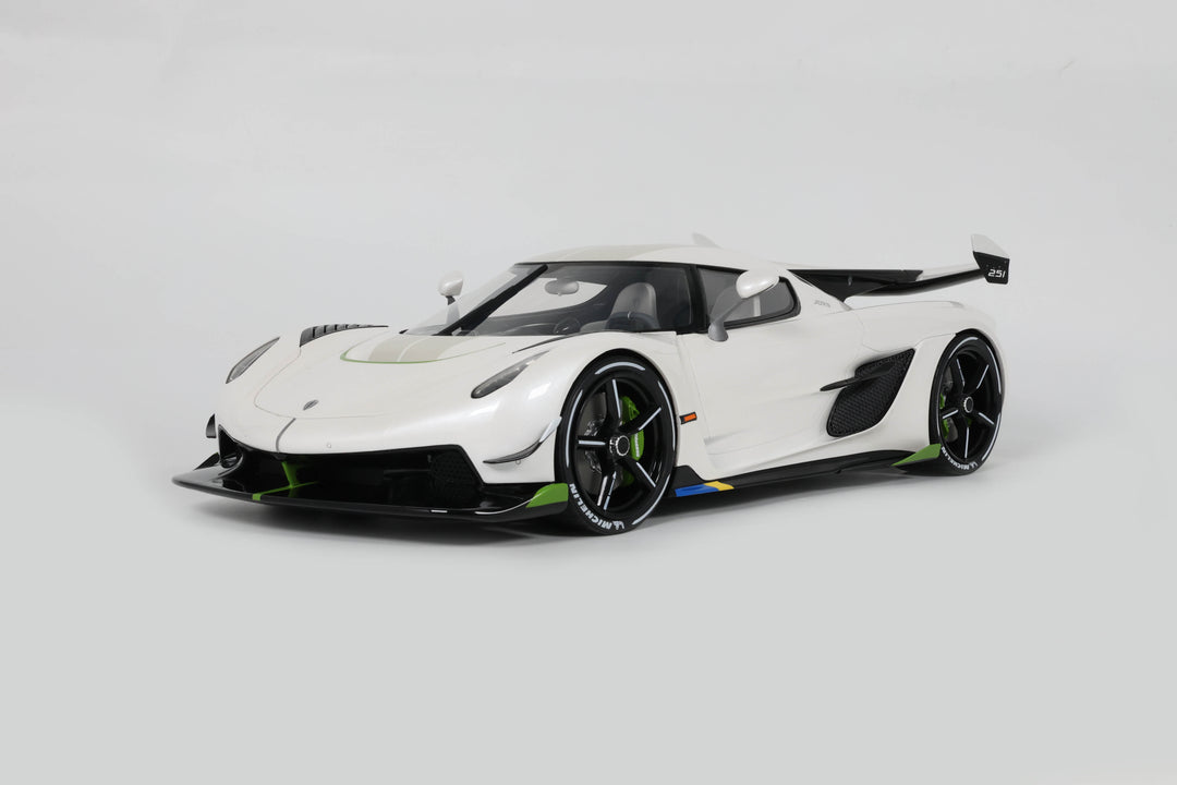 GT Spirit 1:12 KOENIGSEGG JESKO CRYSTAL WHITE 2019 GT501