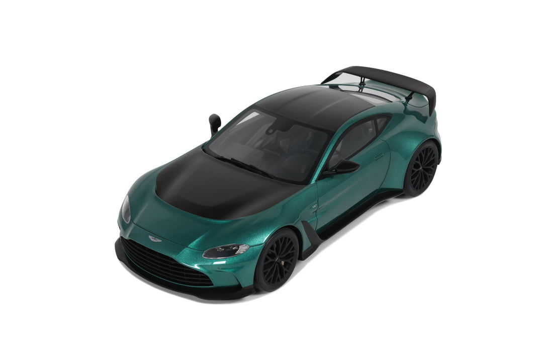 [Preorder] GT Spirit 1:18 ASTON MARTIN V12 VANTAGE ASTON MARTIN RACING GREEN 2023