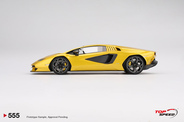 [Preorder] Topspeed 1:18 Lamborghini Countach LPI 800-4 New Giallo Orion TS0555