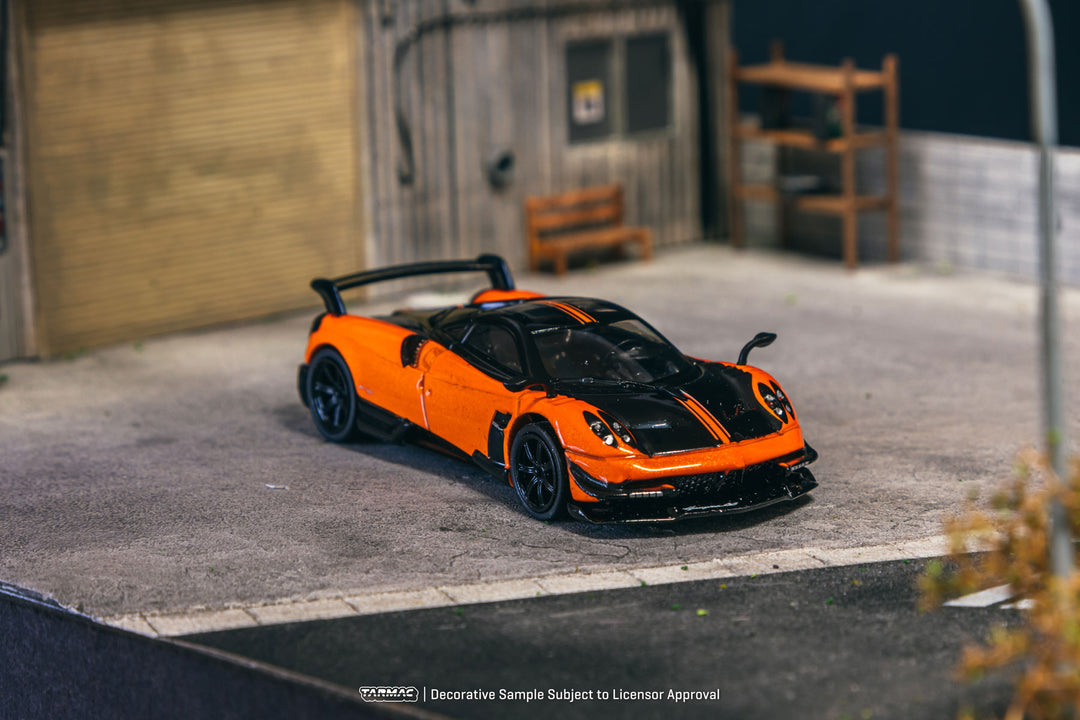 [Preorder] Tarmac Works 1:64 Pagani Huayra BC Arancio Saint Tropez T64G-TL014-OR