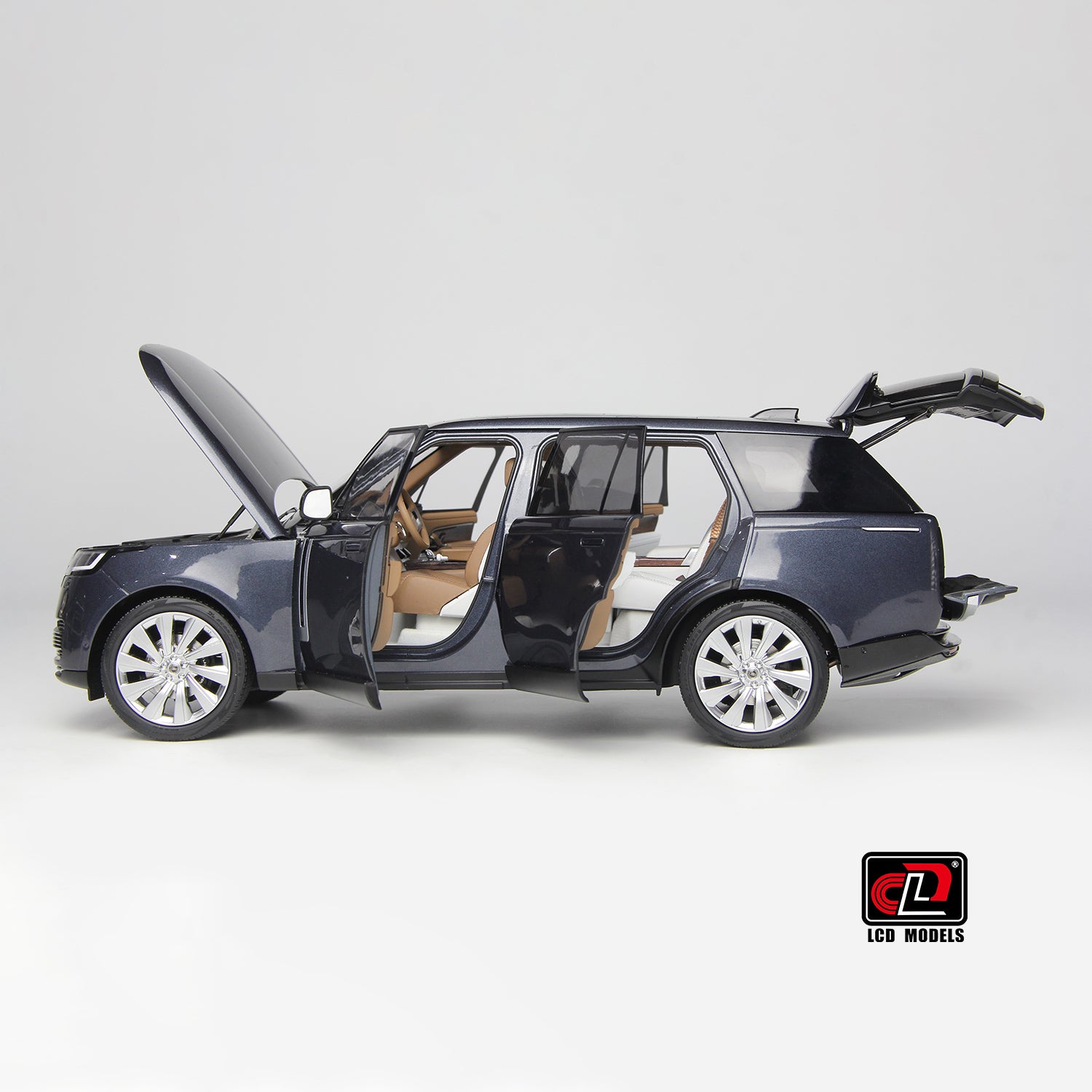 LCD 1:18 Land Rover Range Rover SV 2022 Blue LCD18017-BU – Horizon