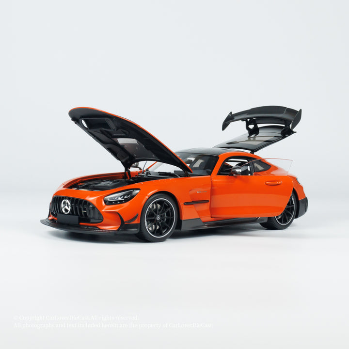 [Preorder] MINICHAMPS 1:18 MERCEDES-AMG GT BLACK SERIES 2021 ORANGE 113032026