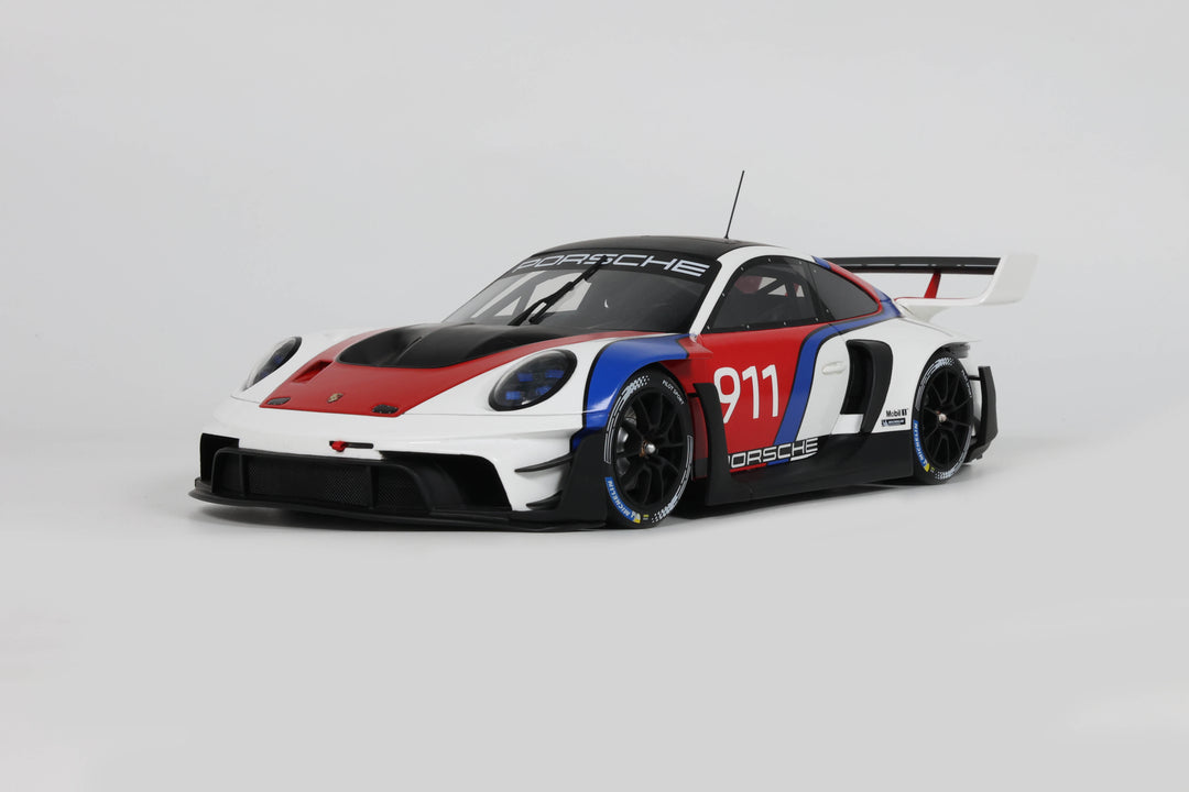 GT Spirit 1:18 PORSCHE 911(992) GT3 R RENNSPORT WHITE 2023 GT495