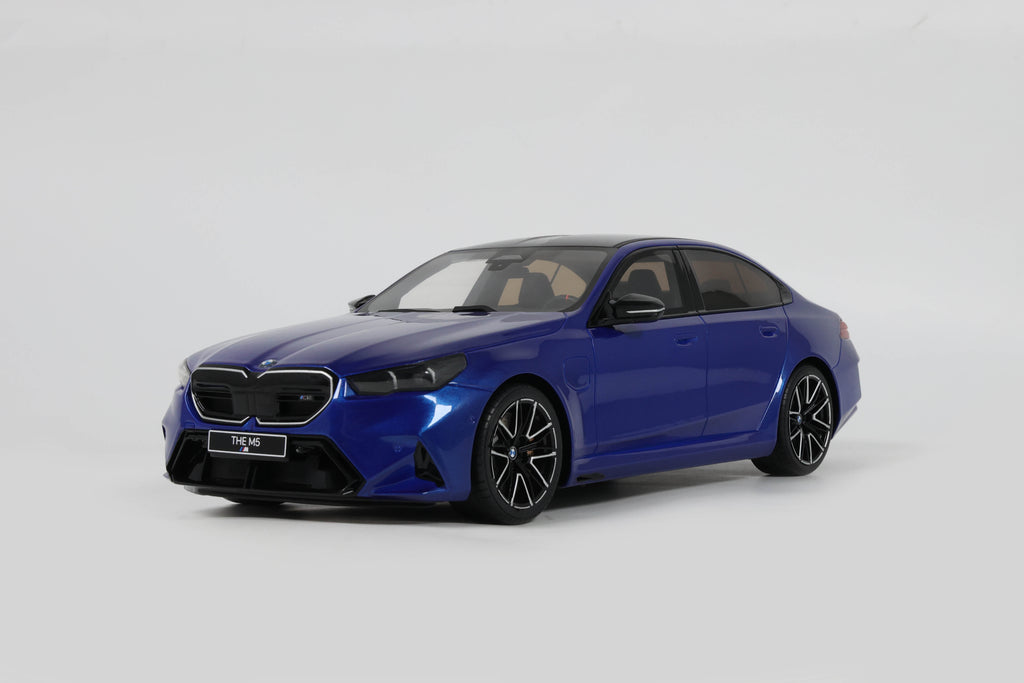 GT Spirit BMW 1シリーズ ミニカー 1/18 GT Spirit BMW 1シリーズ ミニカー 1/18