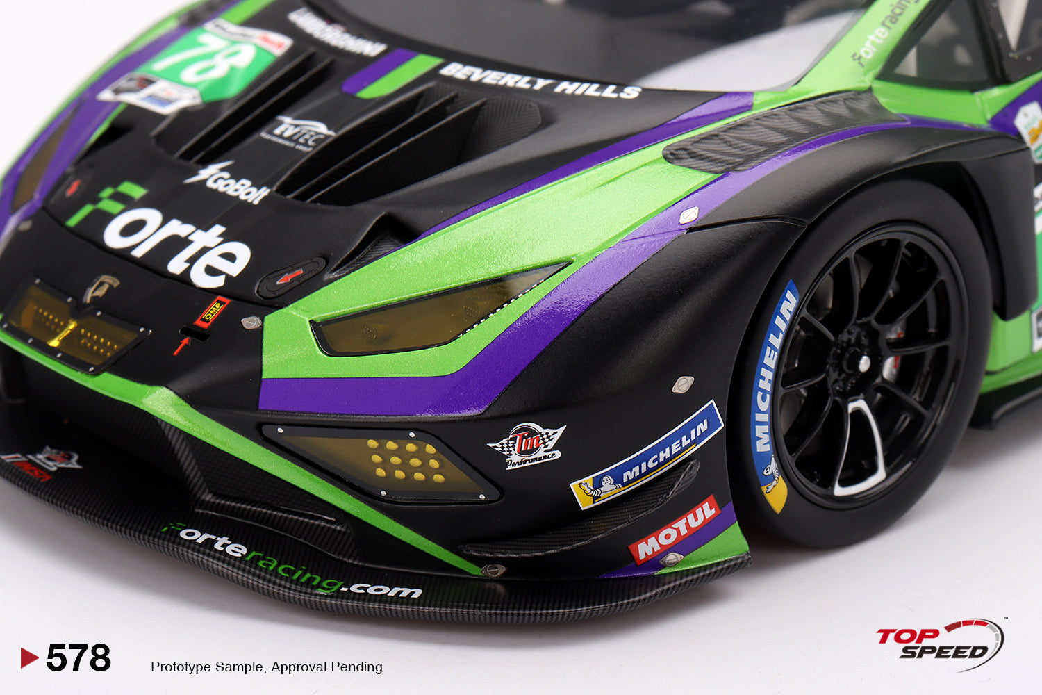 1/18AUTOart Lamborghini Huracán最終値下げにします Buy AUTOart 1/18 Lamborghini Huracan EVO Pearl Green Model
