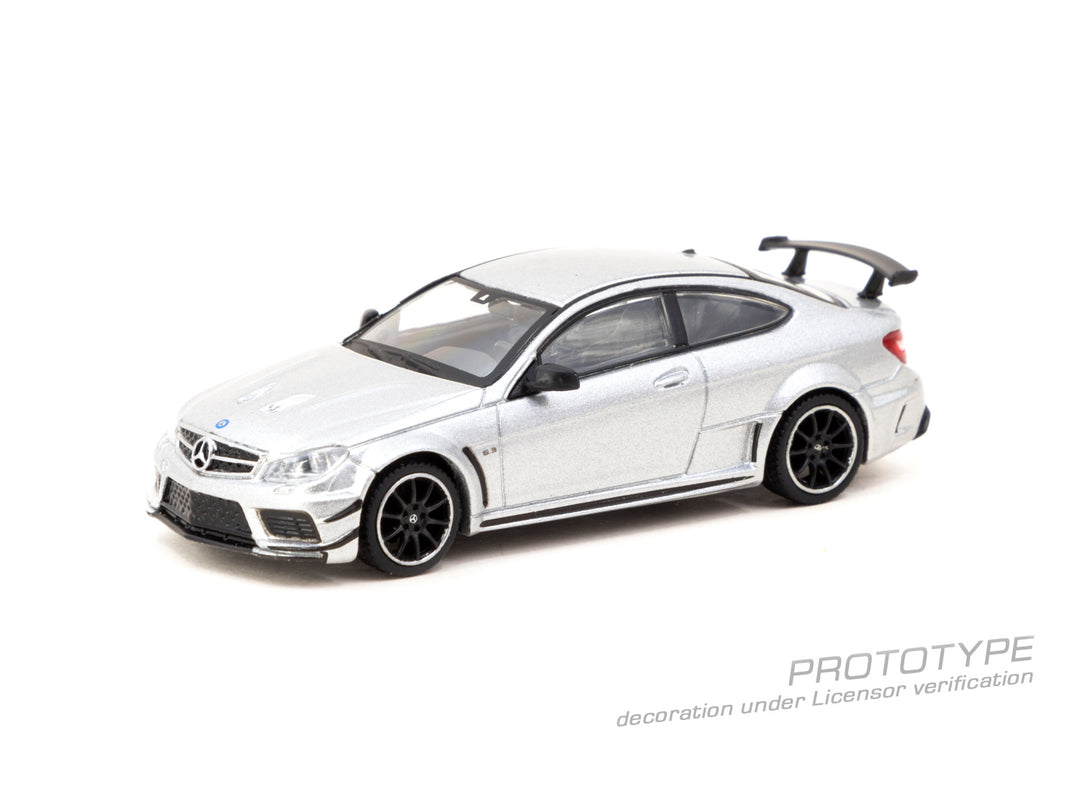 [Preorder] Tarmac Works 1:64 Mercedes-Benz C 63 AMG Coupé Black Series Silver Metallic T64G-009-SL