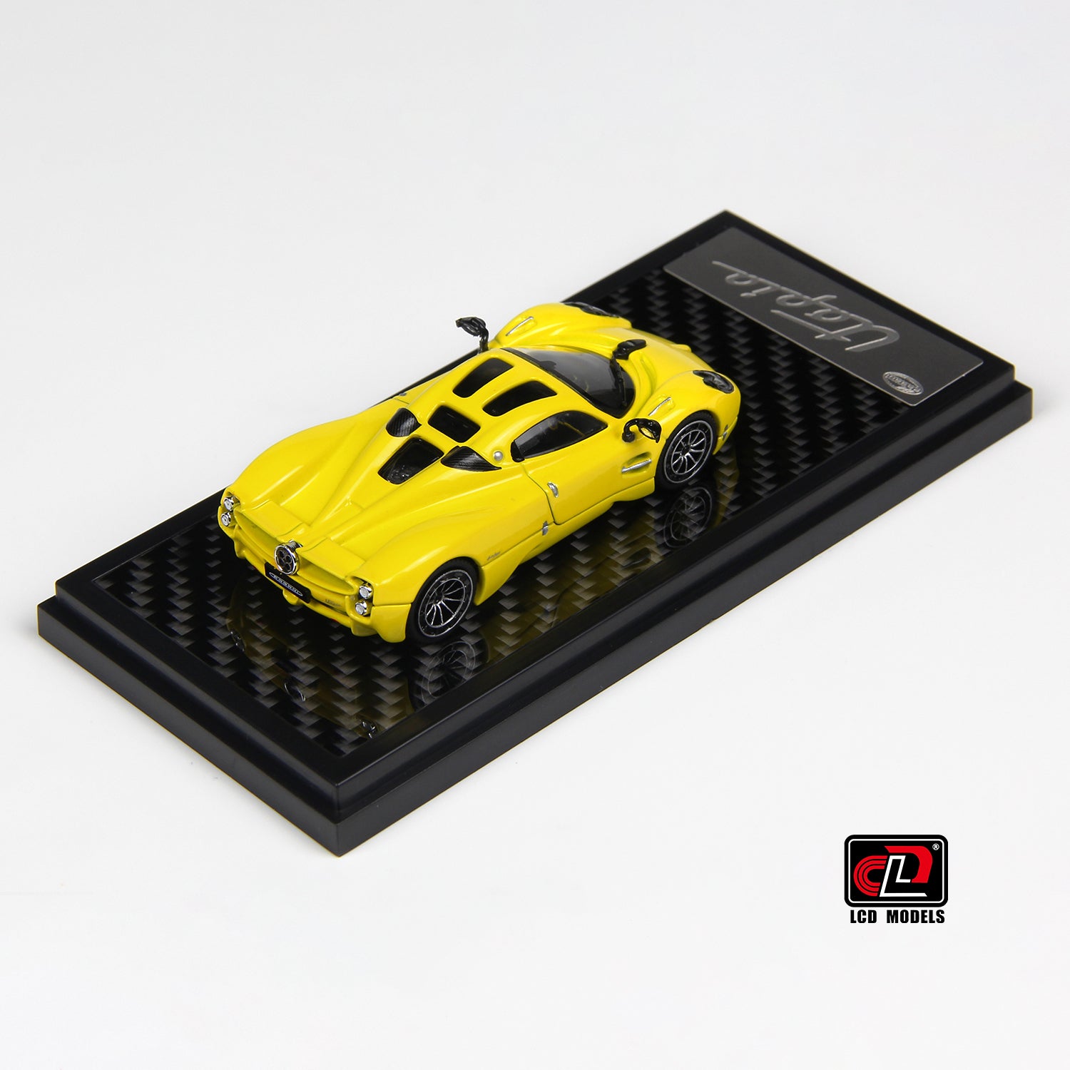 Preorder] LCD 1:64 Pagani Utopia Yellow LCD64039-YE – Horizon Diecast