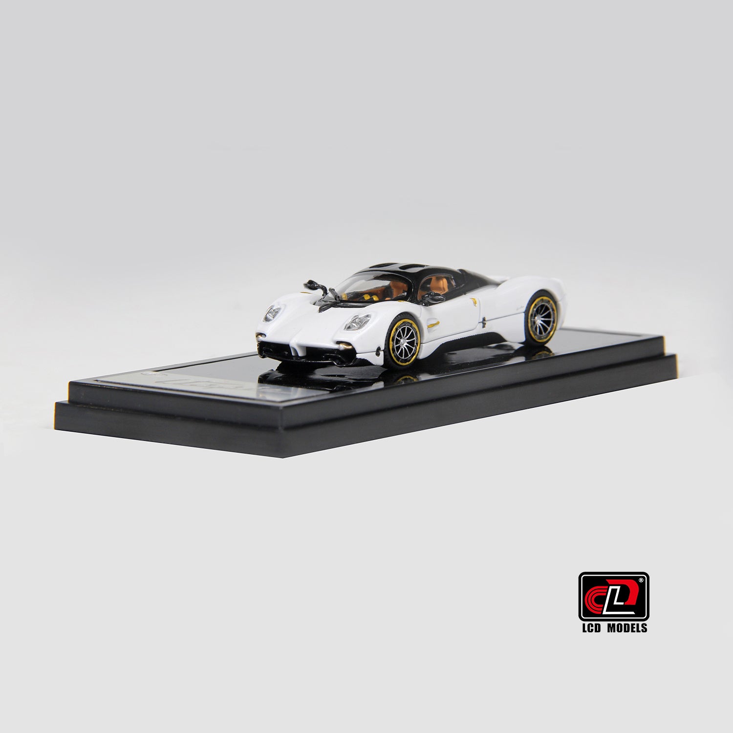 Preorder] LCD 1:64 Pagani Utopia White LCD64039-WH – Horizon