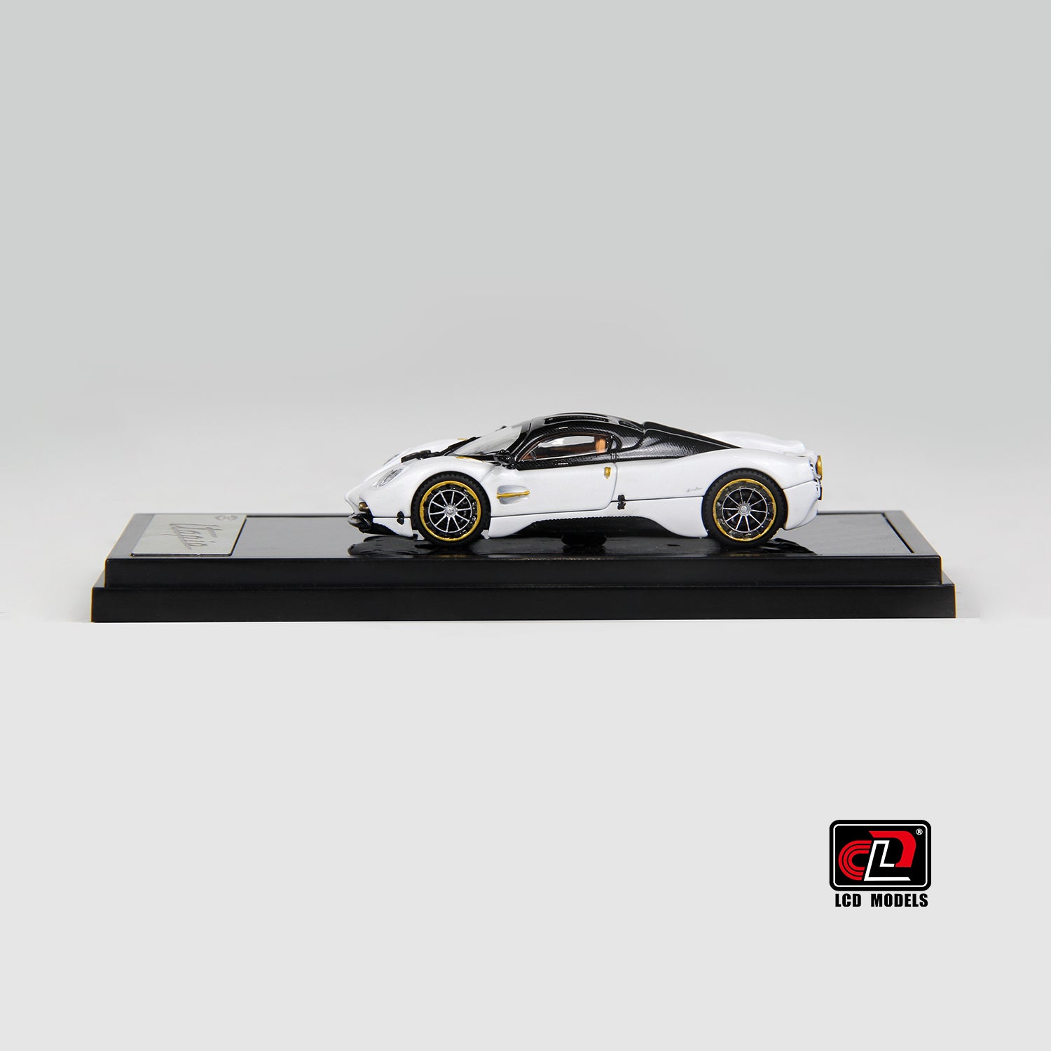 Preorder] LCD 1:64 Pagani Utopia White LCD64039-BW – Horizon Diecast
