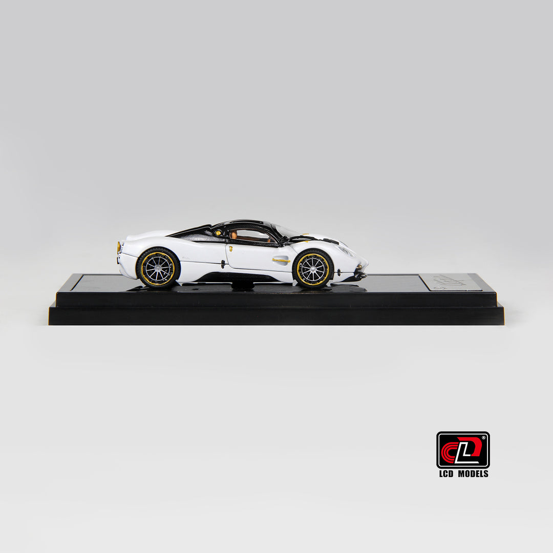 [Preorder] LCD 1:64 Pagani Utopia White LCD64039-WH