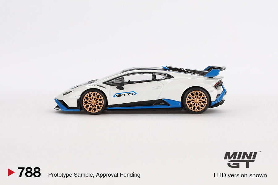 Mini GT 1:64 Lamborghini Huracán STO Bianco Asopo MGT00788