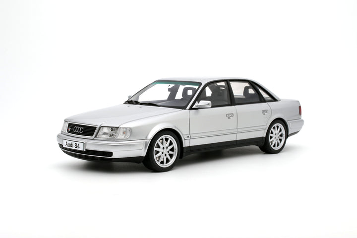 [Preorder] OttO 1:18 AUDI S4 (C4) 4.2 V8 CRYSTAL SILVER C6 1993 OT464