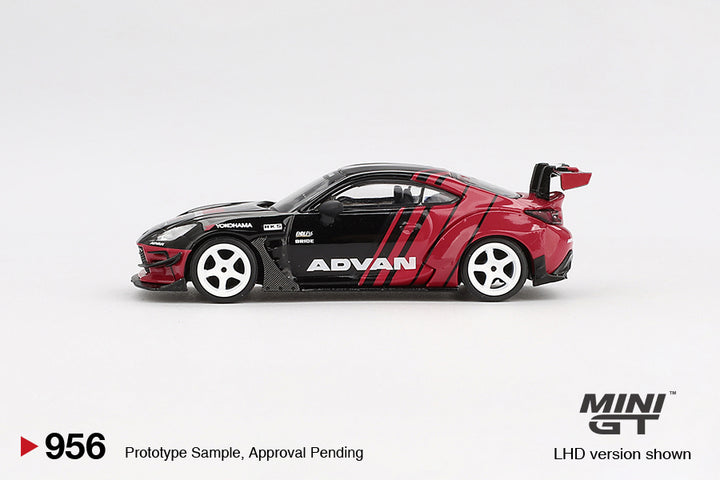 [Preorder] Mini GT 1:64 Toyota GR86 HKS TYPE R ADVAN 2022 Tokyo Auto Salon MGT00956