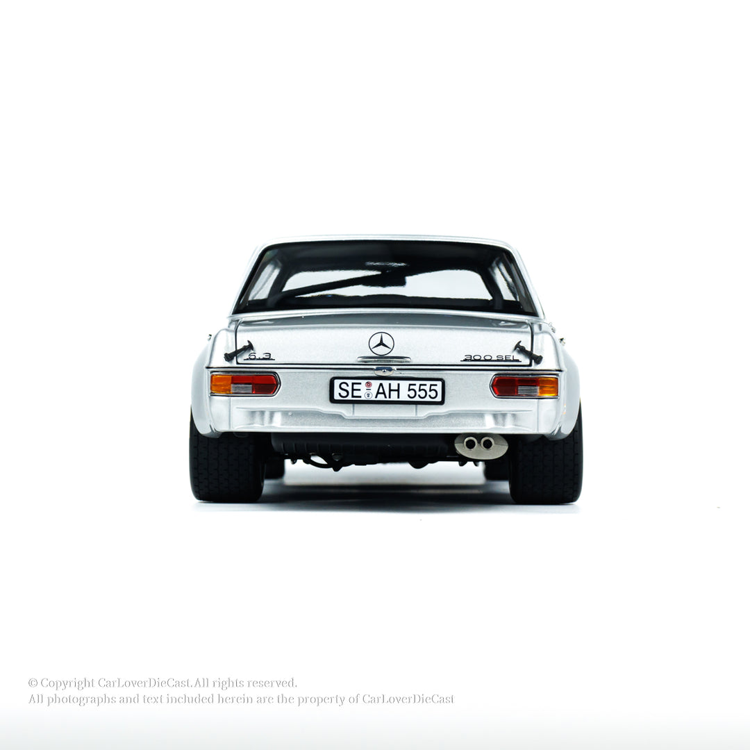 [Preorder] MINICHAMPS 1:18 Mercedes-Benz 300 SEL 6.8 AMG - 1971 - SILVER