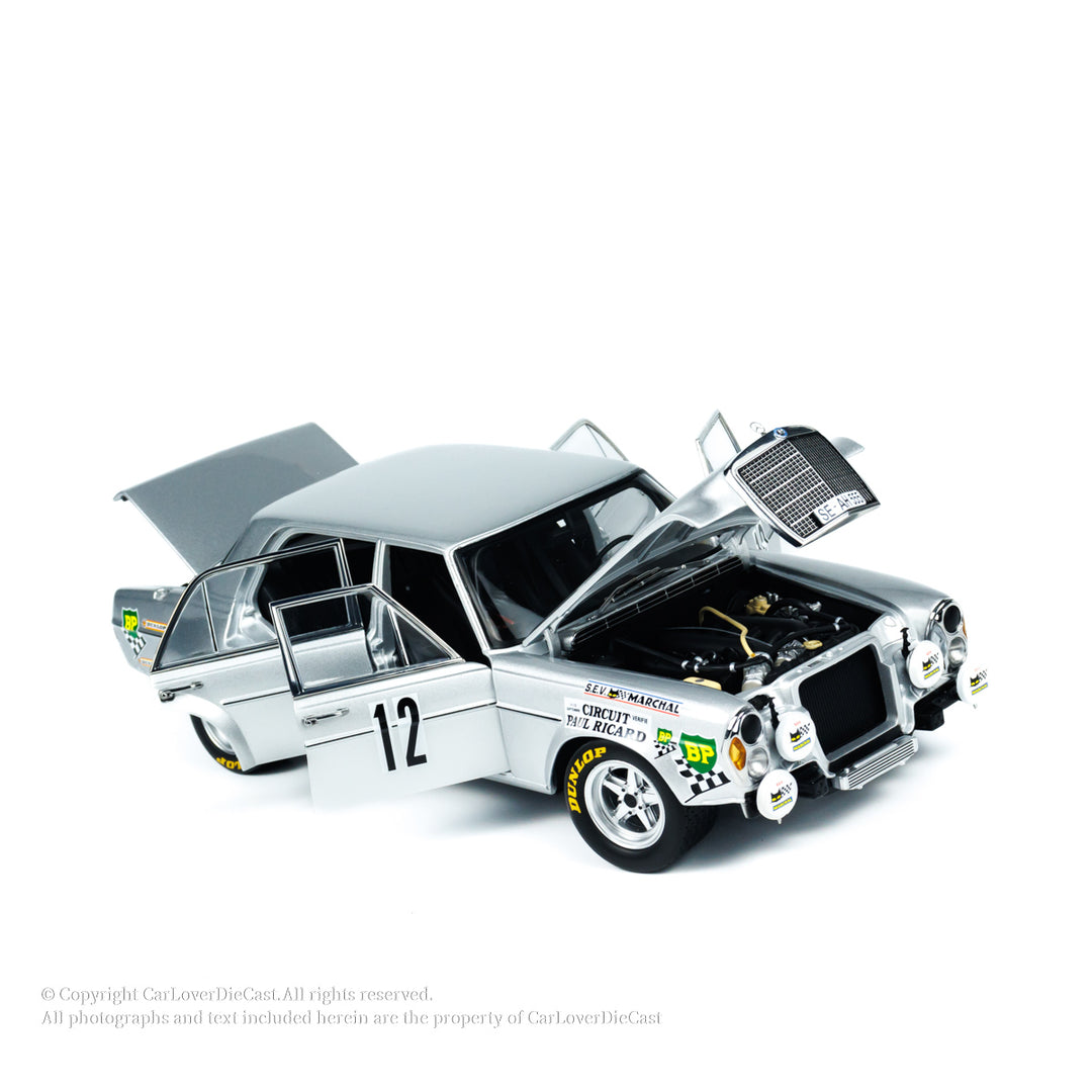 [Preorder] MINICHAMPS 1:18 Mercedes-Benz 300 SEL 6.8 AMG - 1971 - SILVER