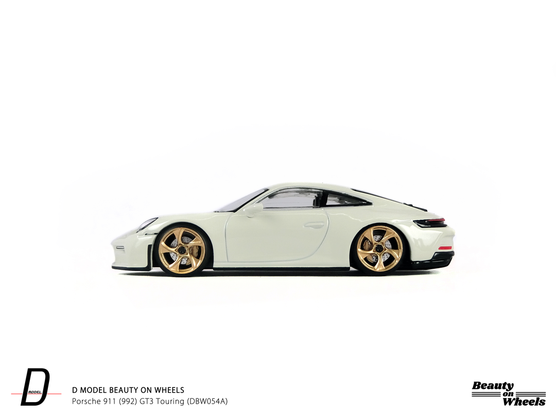 [Preorder] D MODEL BEAUTY ON WHEELS 1:64 Porsche 911 (992) GT3 Touring White