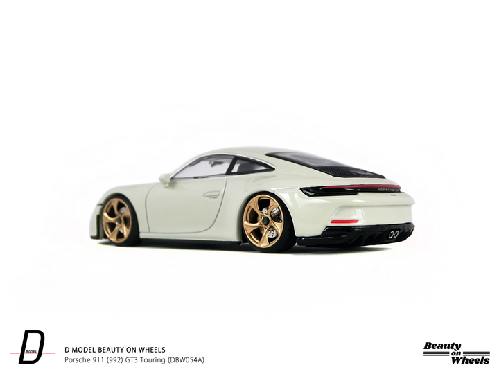 [Preorder] D MODEL BEAUTY ON WHEELS 1:64 Porsche 911 (992) GT3 Touring White