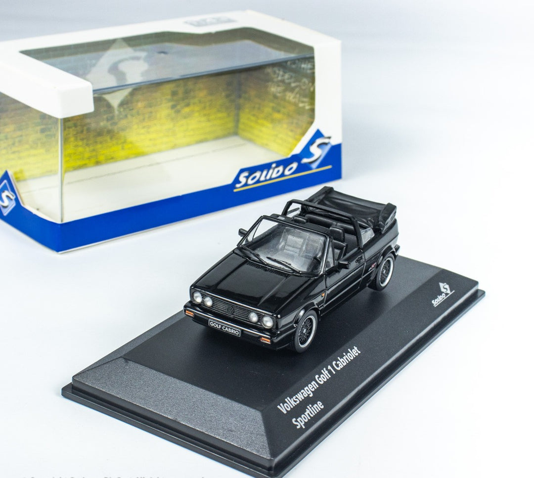 Solido 1:43 VOLKSWAGEN GOLF MKI CONVERTIBLE SPORTLINE BLACK 1992 S4315802