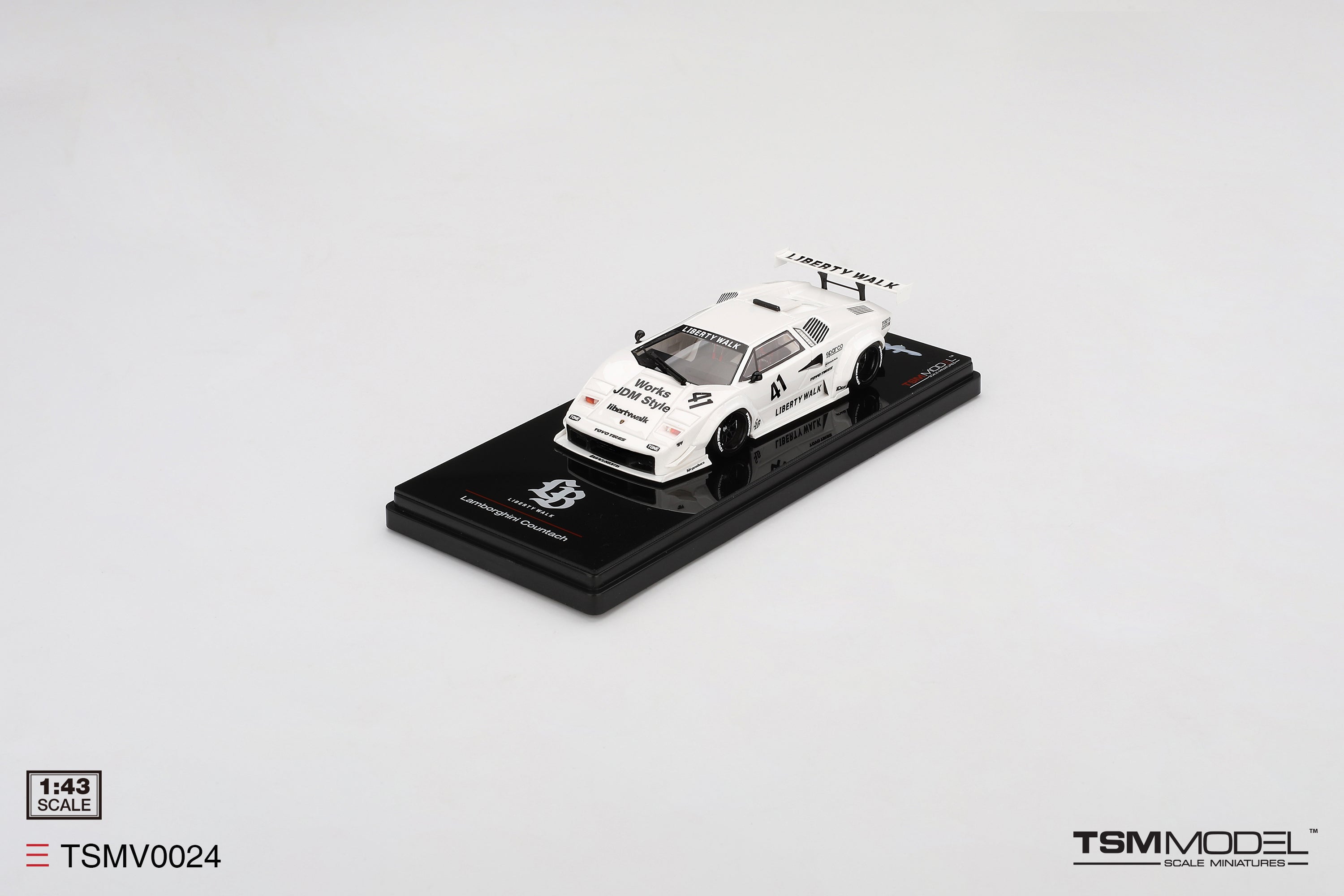 Preorder] TSM 1:43 Lamborghini Countach LB-WORKS White 2024
