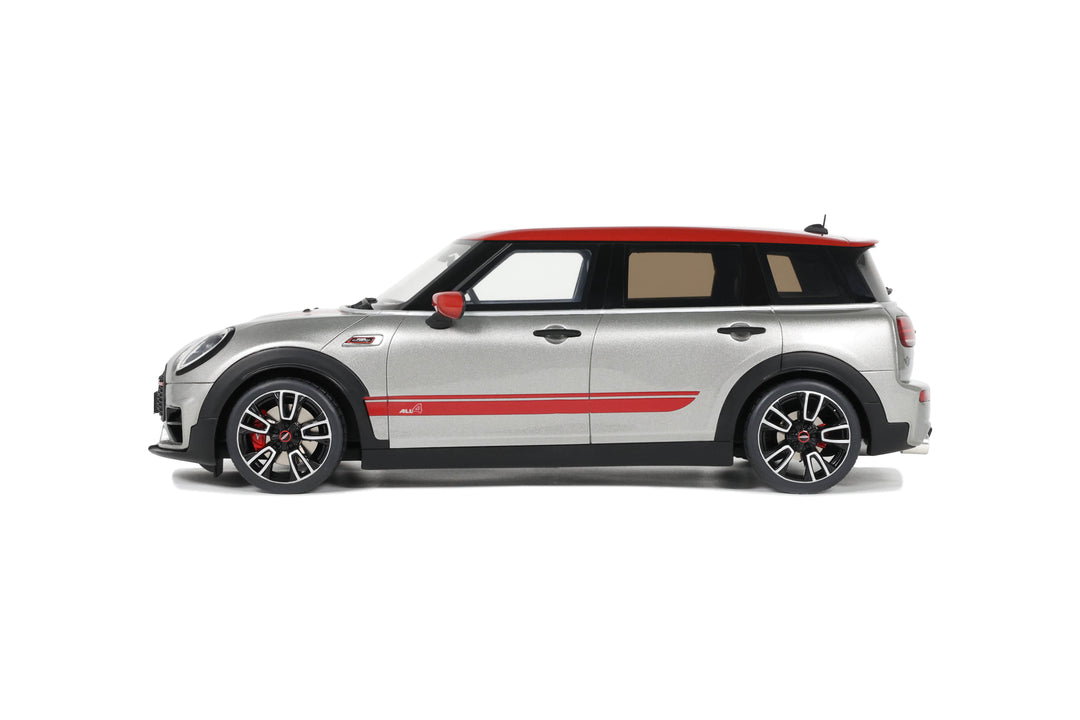 [Preorder] OttoMobile 1:18 MINI CLUBMAN (F54) JCW MELTING SILVER III 2021 OT1106