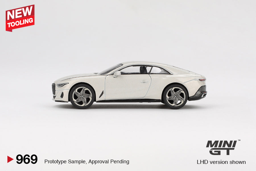 [Preorder] MINIGT 1:64 Bentley Batur Bonneville Pearl MGT00969