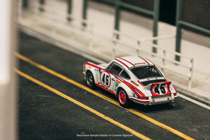 [Preorder] Tarmac Works 1:64 Porsche 911 Carrera RSR 2.8 24h Le Mans 1973 #45 Winner – Collab64 T64S-023-73LM45