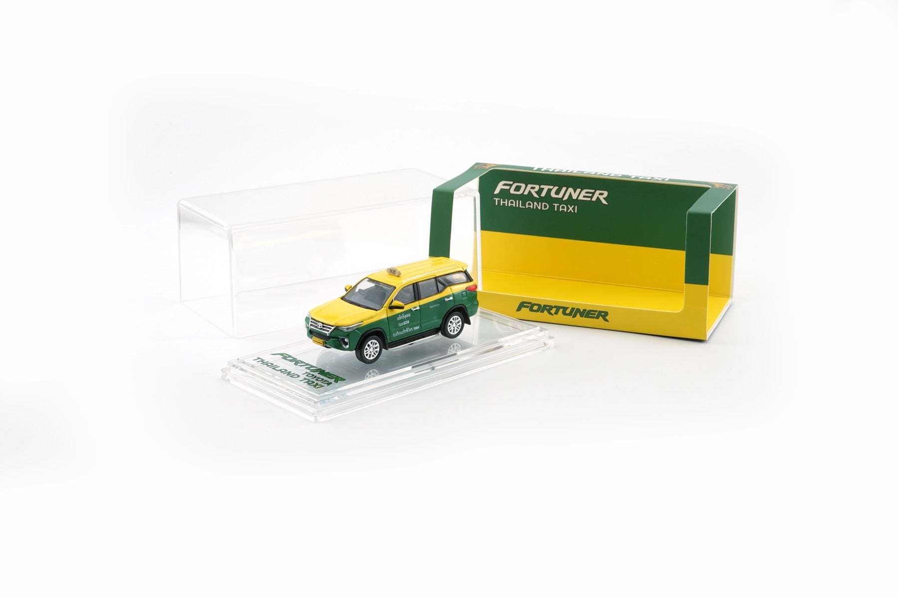 BM Creation 1:64 Toyota Fortuner 2018 -Thailand Taxi (RHD